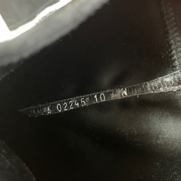 Stuart Weitzman Black Suede Knee High Sock Boots Kitten Heel Size 10 - Picture 7 of 8